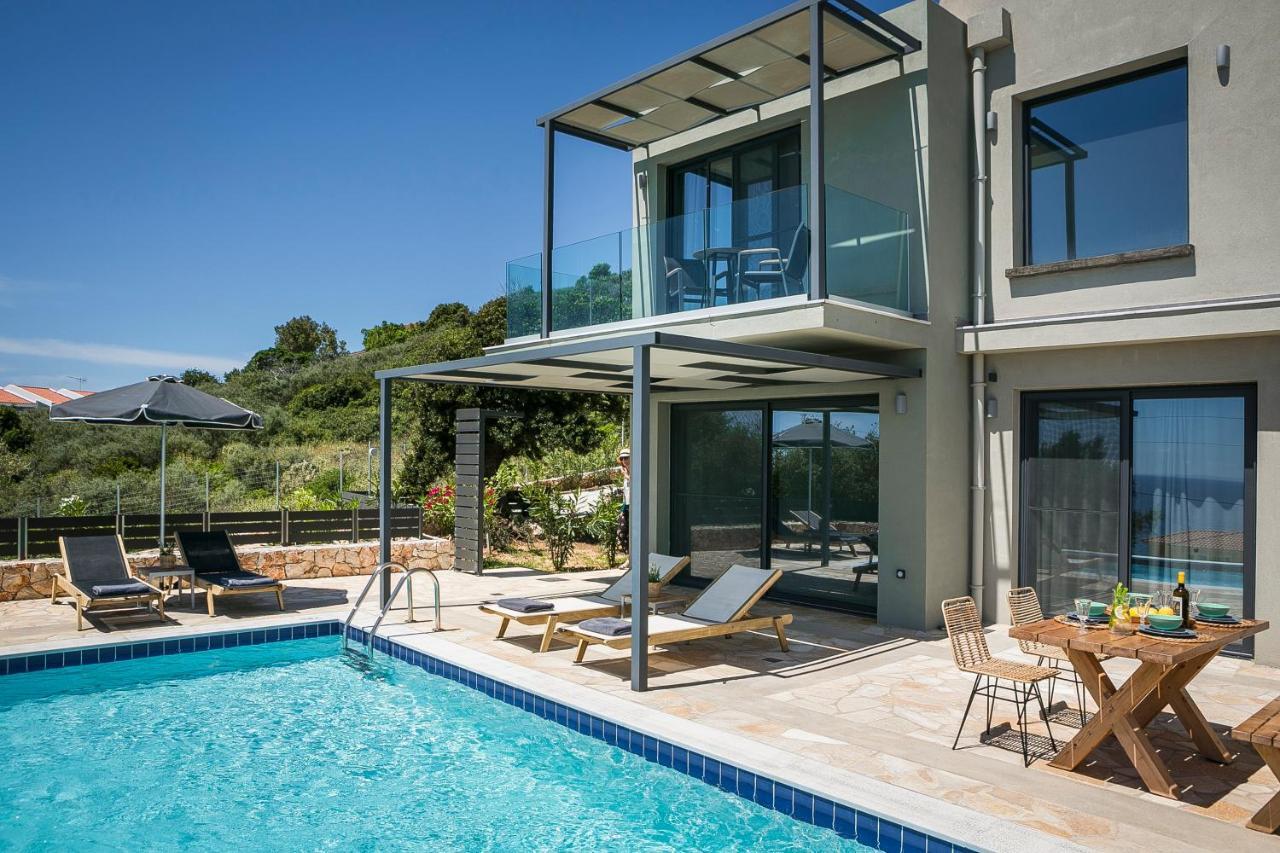 Villa Sea Front